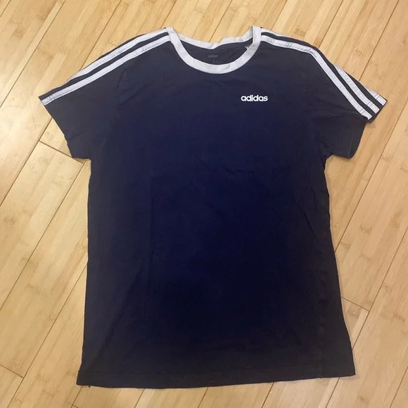 Adidas Tee - Picture 1 of 3